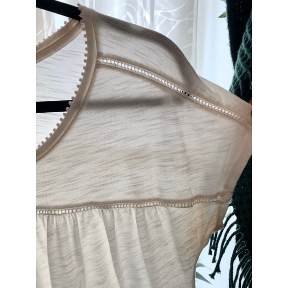 Off-white, short sleeve top. - Picture 3 of 3